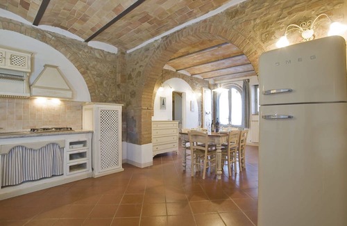Bollano Villa | Lovely apartment in villa for 6 people with pool, WIFI, TV, terrace, pets allowed and panoramic ...