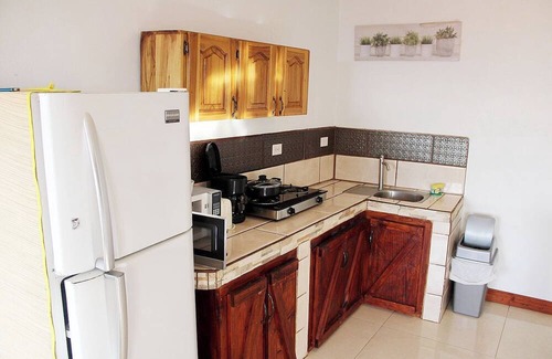 San Isidro Bed & Breakfast | 22 bed hotel with pool just 20 minutes from Airport