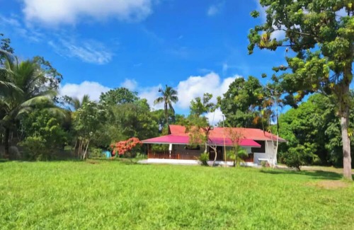 Les Hattes Villa | The Cavalier fruit villa