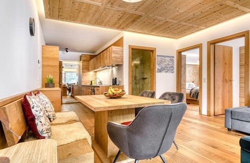 Wald am Arlberg Apartment | Apartment Frosch Alfenz Hütte - Arlberg Chalets