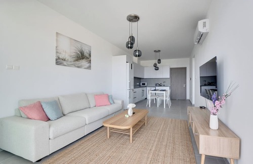 Livadia Apartment | Carisa Elysium Larnaca