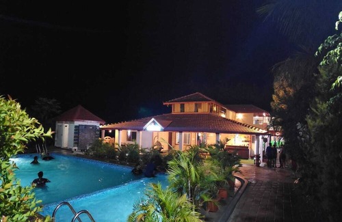 Chikkamagaluru Apartment | Chirooss Homestays And Resorts