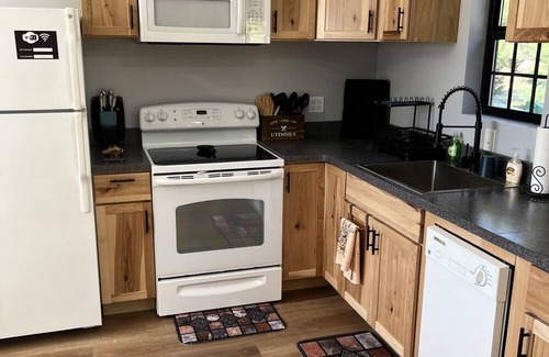 Rapid City House | Charming New 2-bedroom house that’s close to it all