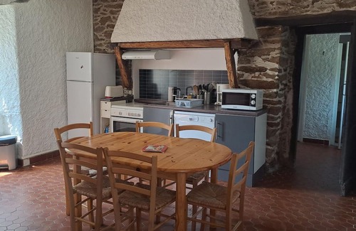 Jouqueviel House | La Nougarède - JOUQUEVIEL