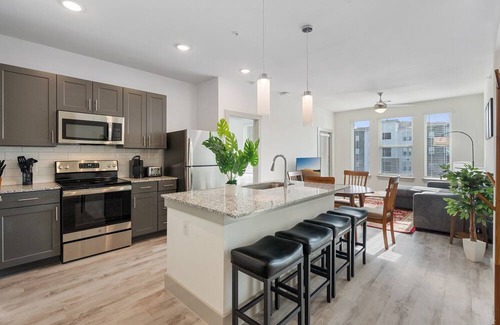 Stony Ridge North Apartment | Luxury 2BD/2BA Next to Airport 4813