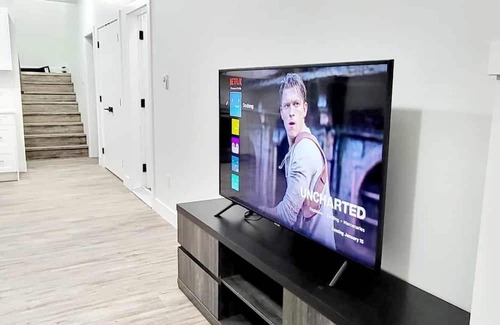 Fort St. John House | Modern Basement Suite with Full Kitchen and Private Entrance