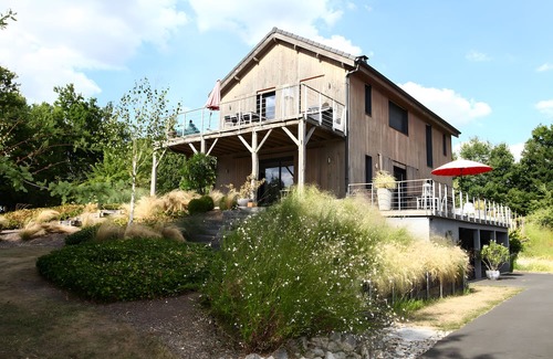 Saint-Jean-d'Eyraud Apartment | Loft Ôrizon at Domaine De L'ô