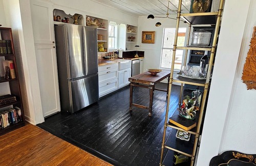 Brady House | Brady Lake Retreat with Private Boat Ramp & Steam Shower