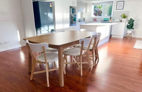 Coomera House | Space & Fun! One House with 2 Duplexes for rent!