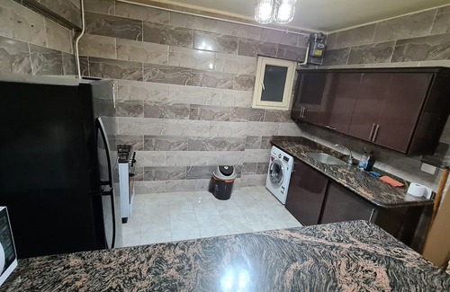 Bab Sharqi Apartment | Midpoint sea view - families only