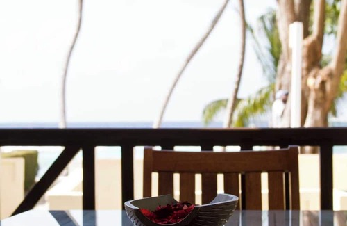 Hastings Villa | Bella Dia Upper | Three Bedroom Apartment on the Beach