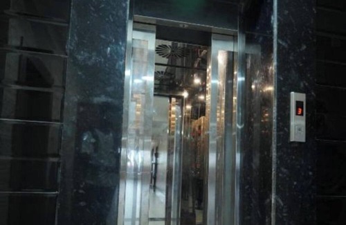 Bhubaneshwar Apartment | PREMIUM ROOM