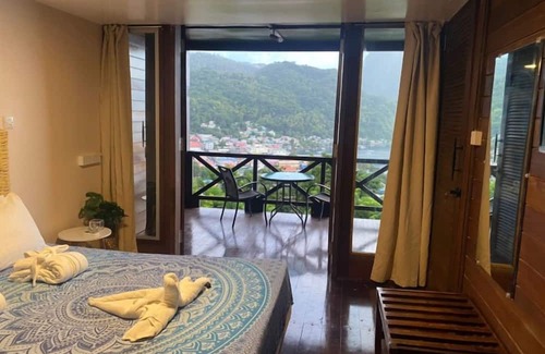 Soufriere Hotel | Queen unit with Balcony | On-site Pool and Spa