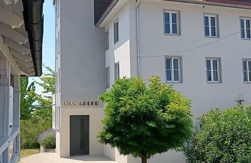 Markdorf Apartment | Deluxe double room # 8 - Das Adler by Dilpert
