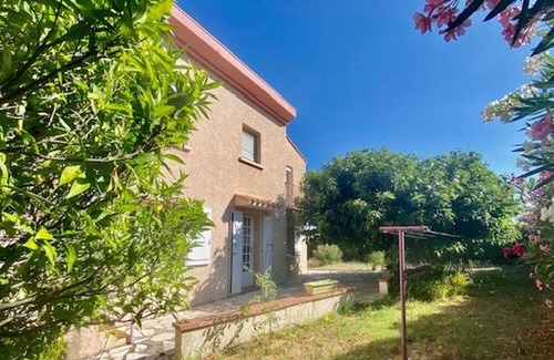 Le Boulou House | F5 House with garden and terrace, pets allowed
