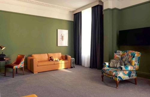 Bristol Old City Apartment | Bristol Grand Hotel by Sunday Junior Suite