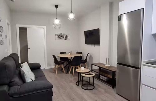 Torrejon de Ardoz Apartment | Torrejón Suites Bajo 8