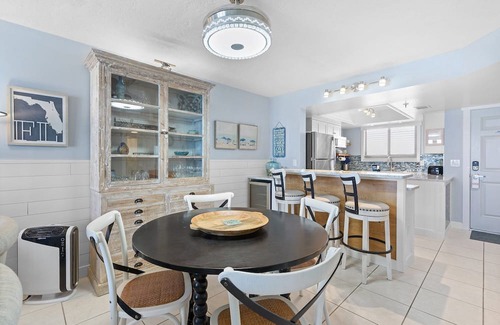 New Smyrna Beach Condo | Oceania III