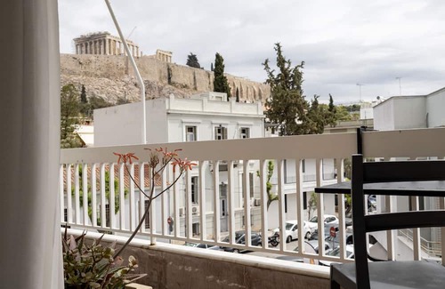 Anafiotika Apartment | Massive 2-Apartment Combo | Unbeatable Acropolis Views | Sleeps 9