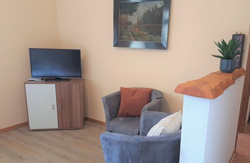 Schonberg Apartment | Apartment '1' with Shared Terrace and Wi-Fi