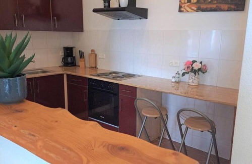Schonberg Apartment | Apartment '1' with Shared Terrace and Wi-Fi