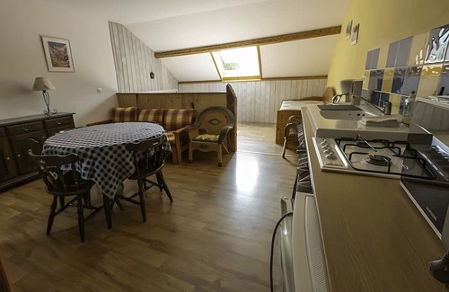 Verthier Apartment | Studio "Le Cabanon 35 m²" with Mountain View and Wi-Fi