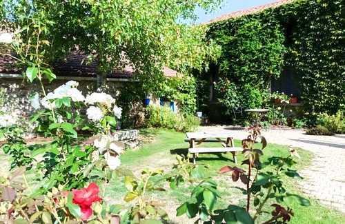 Rives de l'Yon House | Welcome to 'Ferme la Veillonnière'