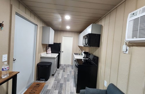 Osceola Cabin | Bunkhouse Cabin near Truman Lake in the Ozarks!