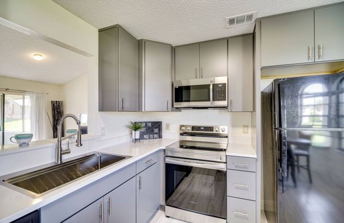 Palm Bay House | Florida Snowbird Retreat 15 Mi to Melbourne Beach