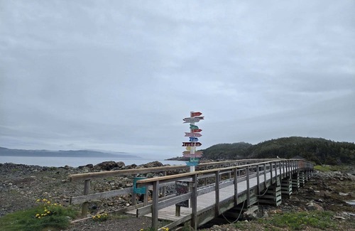 Pilley's Island Hotel | Luxury rooms, brewery, and restaurant with local dishes and Newfoundland views