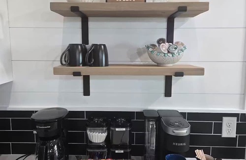 Shawnee Cottage | Cozy 1-BR cottage by Shawnee Twin Lakes w/full kitchen & bath,king bed & laundry