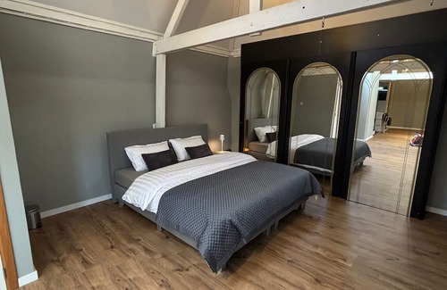 Sint-Kruis Hotel | Gris @ Maison du Rempart - elegant guesthouse in historic Bruges