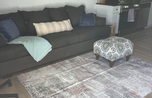 Gatesville Apartment | Quiet & Modern Charming 2-bedroom apartment in Gatesville with AC