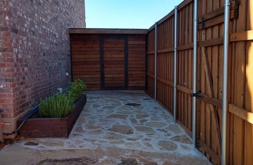 Elmo House | Charming 4-bedroom house in Rockwall. Every stay was 5-Stars. Very big house.