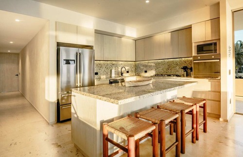 Barra de Potosi Apartment | Anera: Seaside Luxury Retreat with Ocean Views