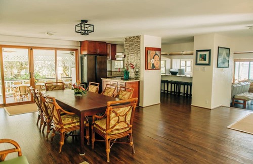 Punaluu House | 🌊 Ocean Views & Island Vibes – Your O'ahu Escape! 🌺