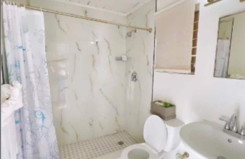 Farmer's Hill Resort | Double Queen Suite at Exuma Palms Resort - Conch