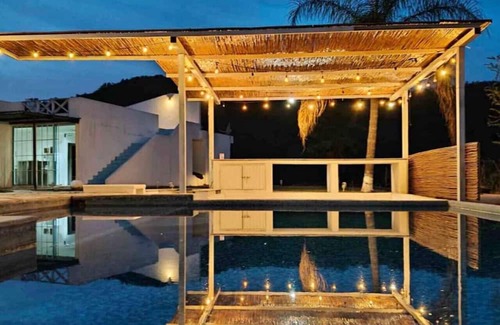 Santiago Villa | Quinta con alberca en el barrial Santiago NL