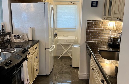 Delray Beach Apartment | On The Avenue, Location, Location, Location