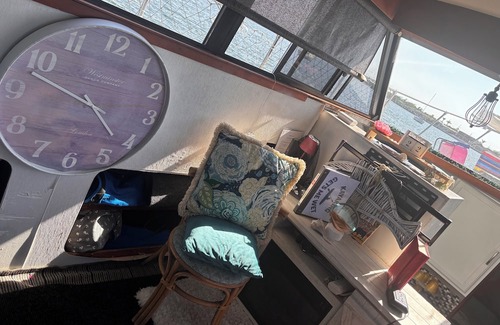 Bradenton Beach Boat Rental | Ebb & Flow