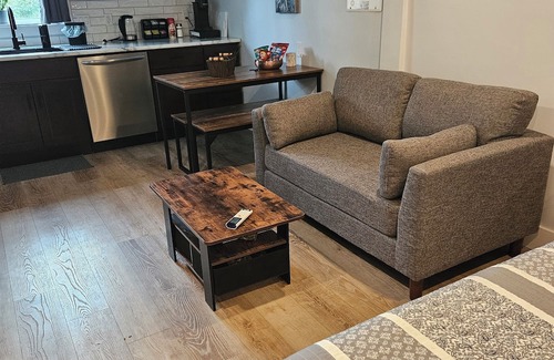 North Cowichan House | Oak Grove Escape - Duncan - Cowichan Valley