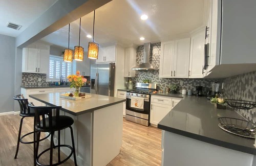 Baldwin Park House | " Beautiful Pool Home"