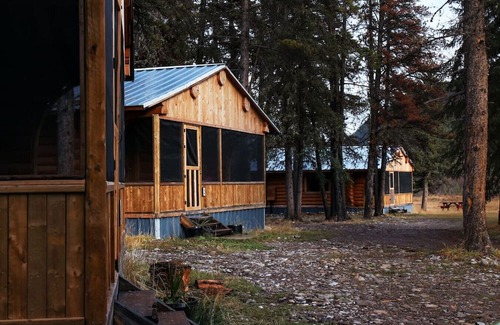 Rock Lake Cabin | Off-Grid Wilderness Cabin 4 with Mountain Views, Sauna, Canoes & Fishing