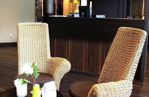 De Bult House | 3 Rooms | Getaway w/Heated Pool | Near Famous Nature Parks | Pet Frienldly