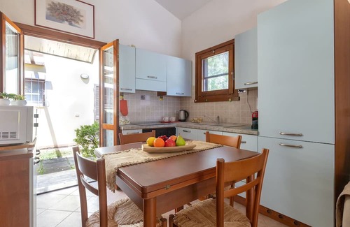 Valledoria House | Wonderful private villa for 4 guests with A/C, WIFI, TV, pets allowed and parking