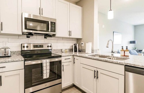 Fort Myers Apartment | Vantage 3BD 3 - Three Bedroom Apartment, Sleeps 6