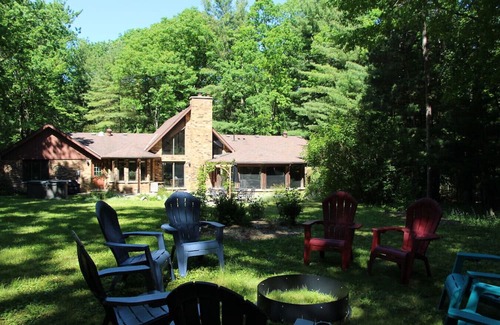 Grand Bend House | The Ivey by Sparks Vacations