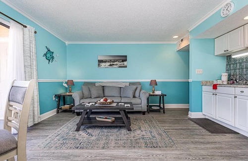 Little River Condo | Cozy 1-bedroom condo with AC, WiFi in charming Little River