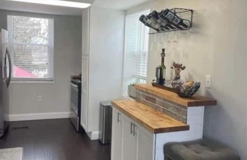 Quincy Apartment | Upscale Loft