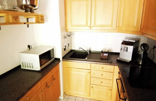 Outer Neustadt Apartment | In the middle instead of just being there ;)